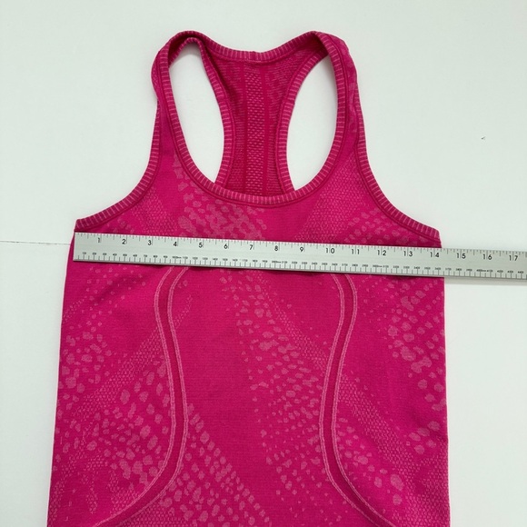 Bundle of 2 Lululemon Swiftly Tech Racerback Tank Top Pink Green Shirt Sz 6 - Picture 9 of 16